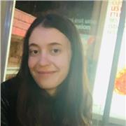 Ex studentessa di liceo linguistico, laureanda in scienze politiche offre ripetizioni di lingua inglese,francese e spagnola per alunni* di elementari, medie e superiori a Bologna